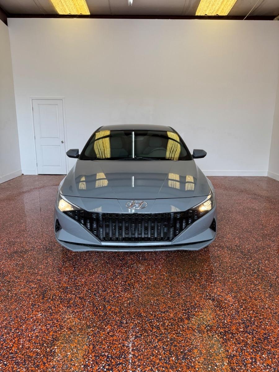 Hyundai Elantra SE IVT 2023
