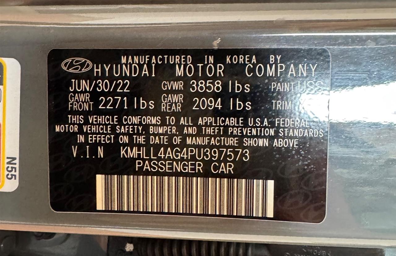 Hyundai Elantra SE IVT 2023