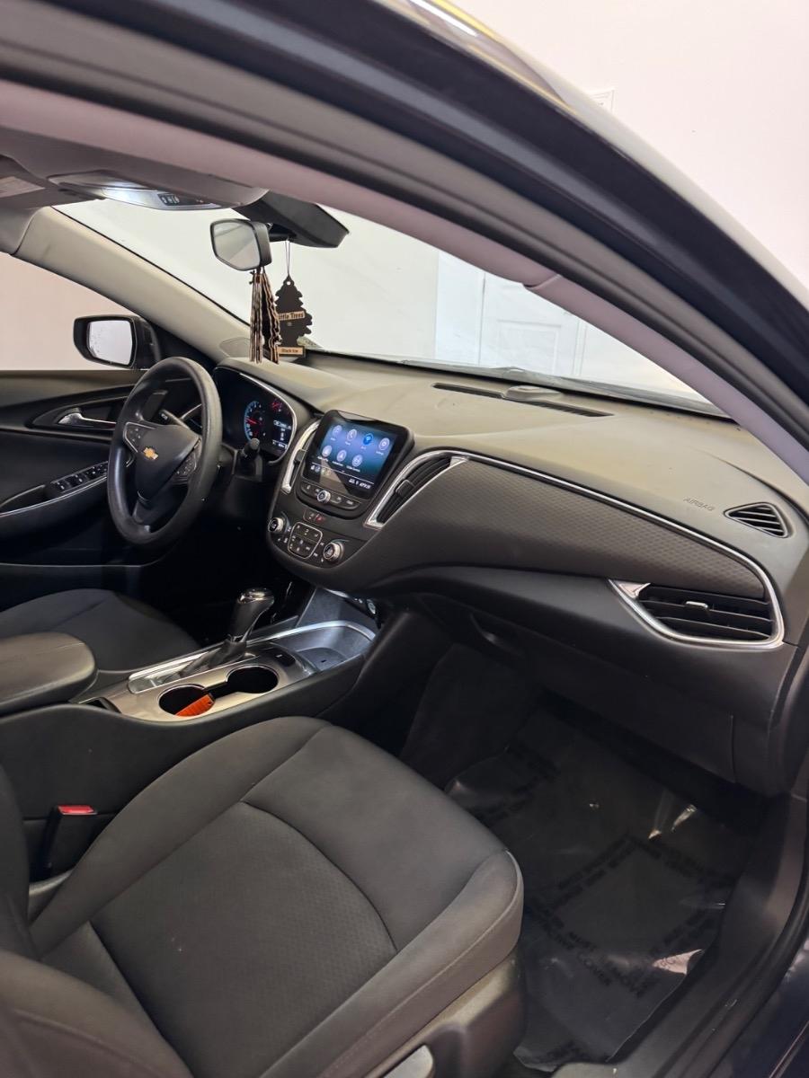 Chevrolet Malibu 4dr Sdn LT 2020