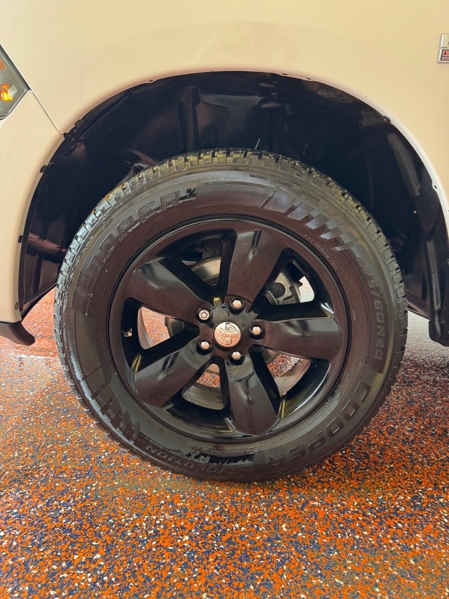 RAM 1500 2WD Crew Cab 140.5" Tradesman 2016