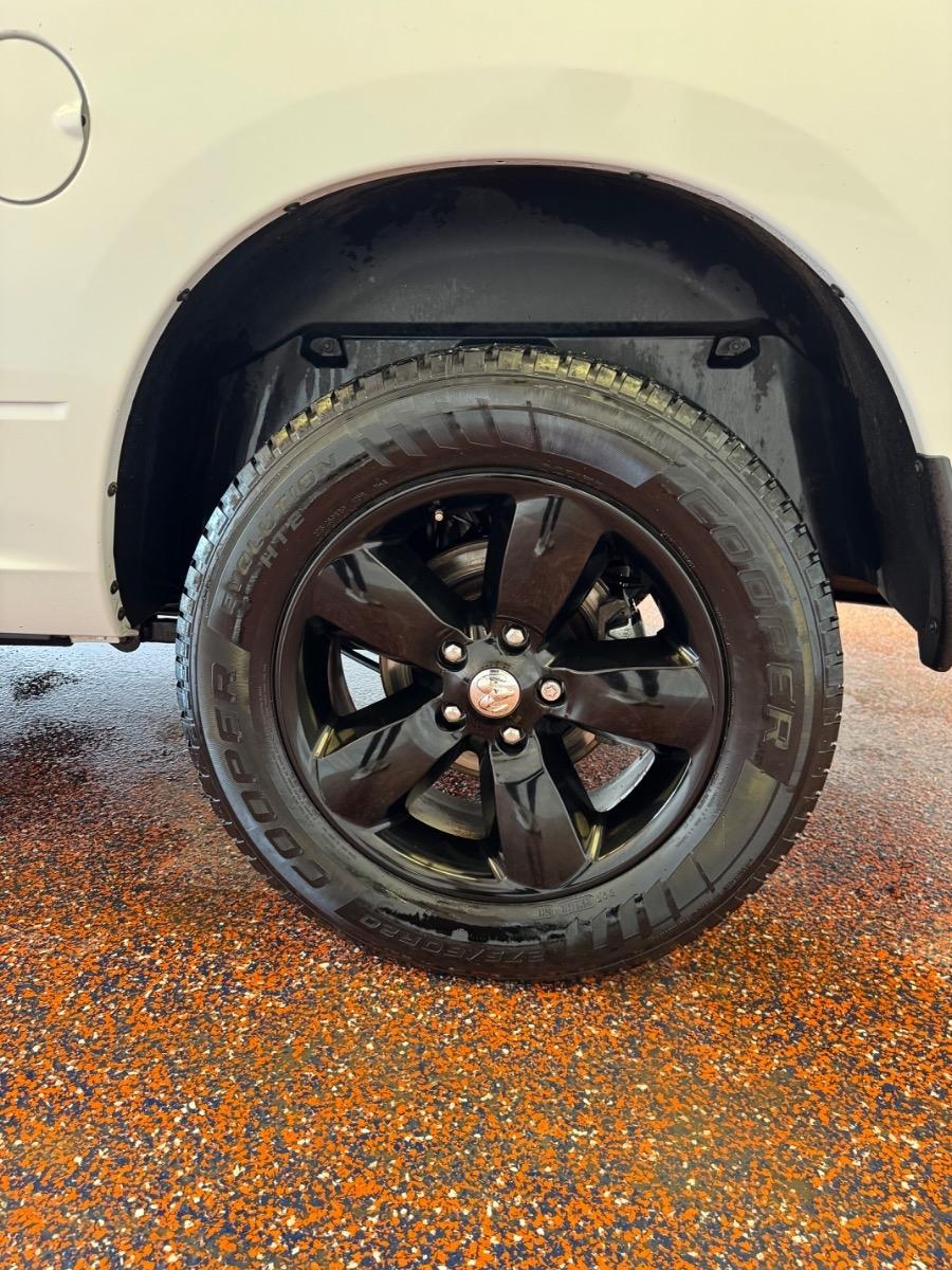 RAM 1500 2WD Crew Cab 140.5" Tradesman 2016