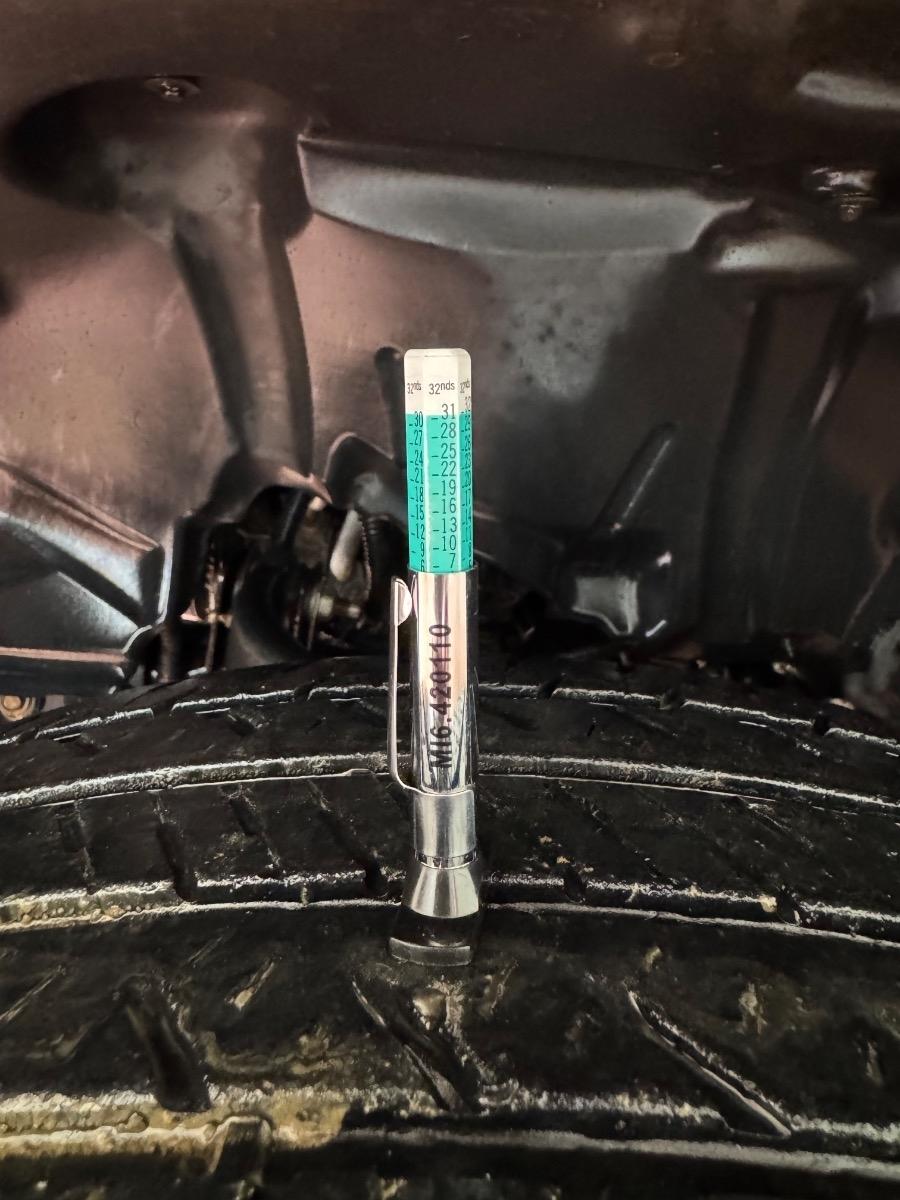 RAM 1500 2WD Crew Cab 140.5" Tradesman 2016