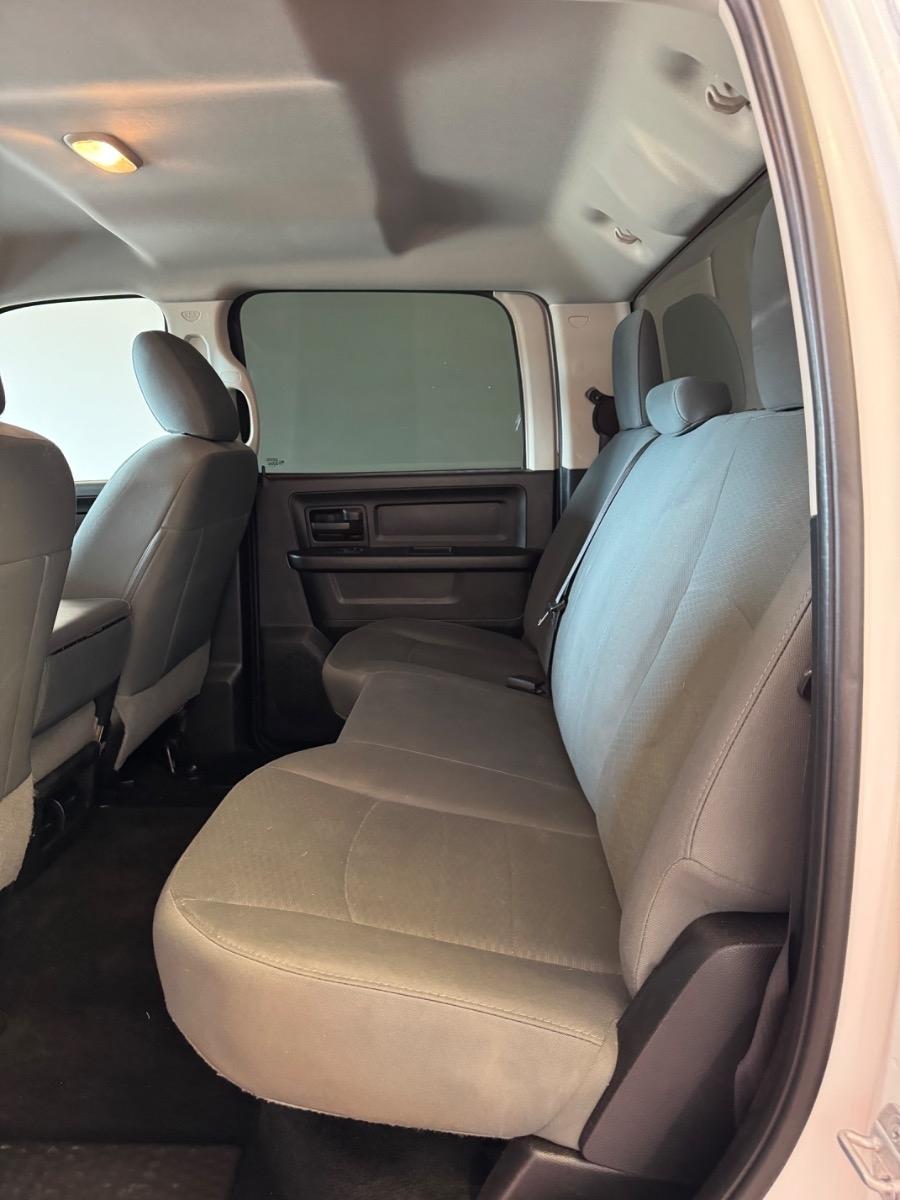 RAM 1500 2WD Crew Cab 140.5" Tradesman 2016