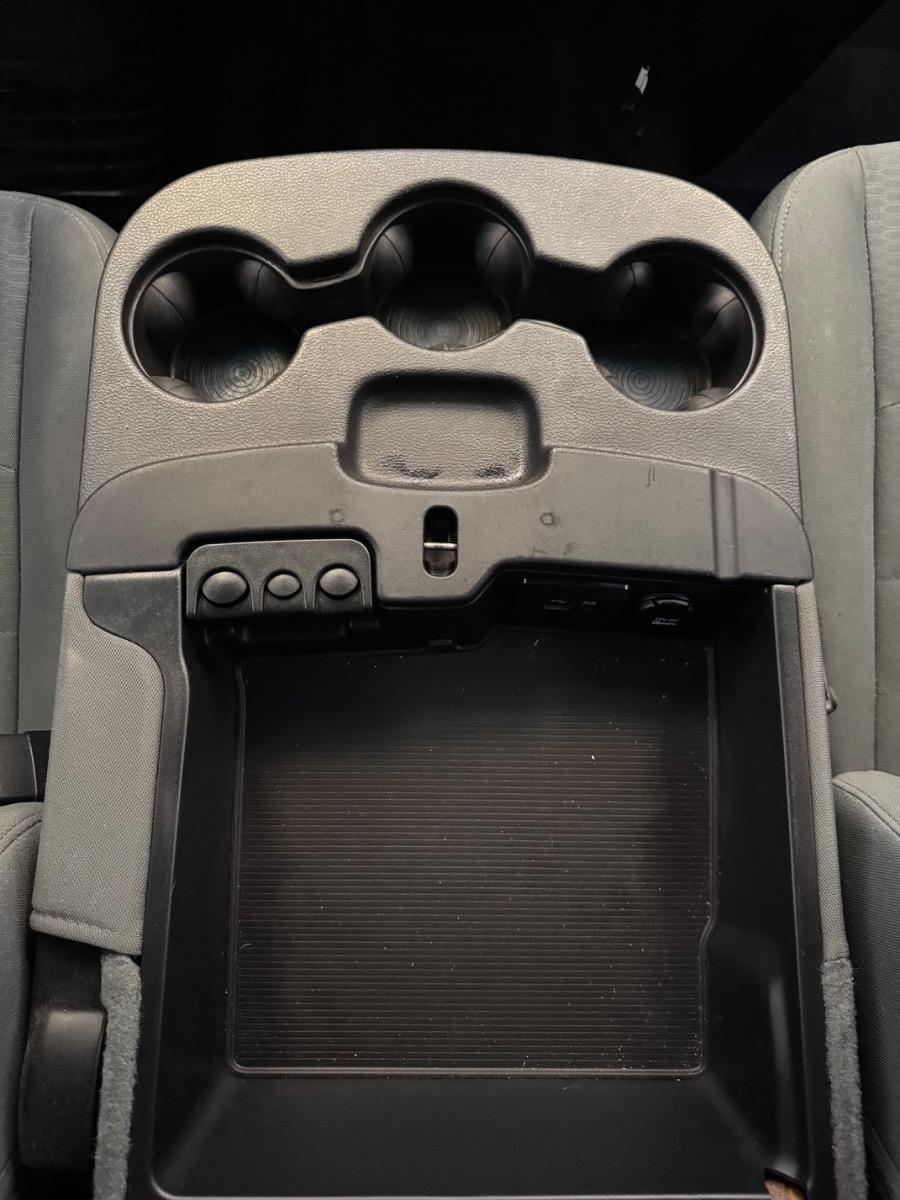 RAM 1500 2WD Crew Cab 140.5" Tradesman 2016