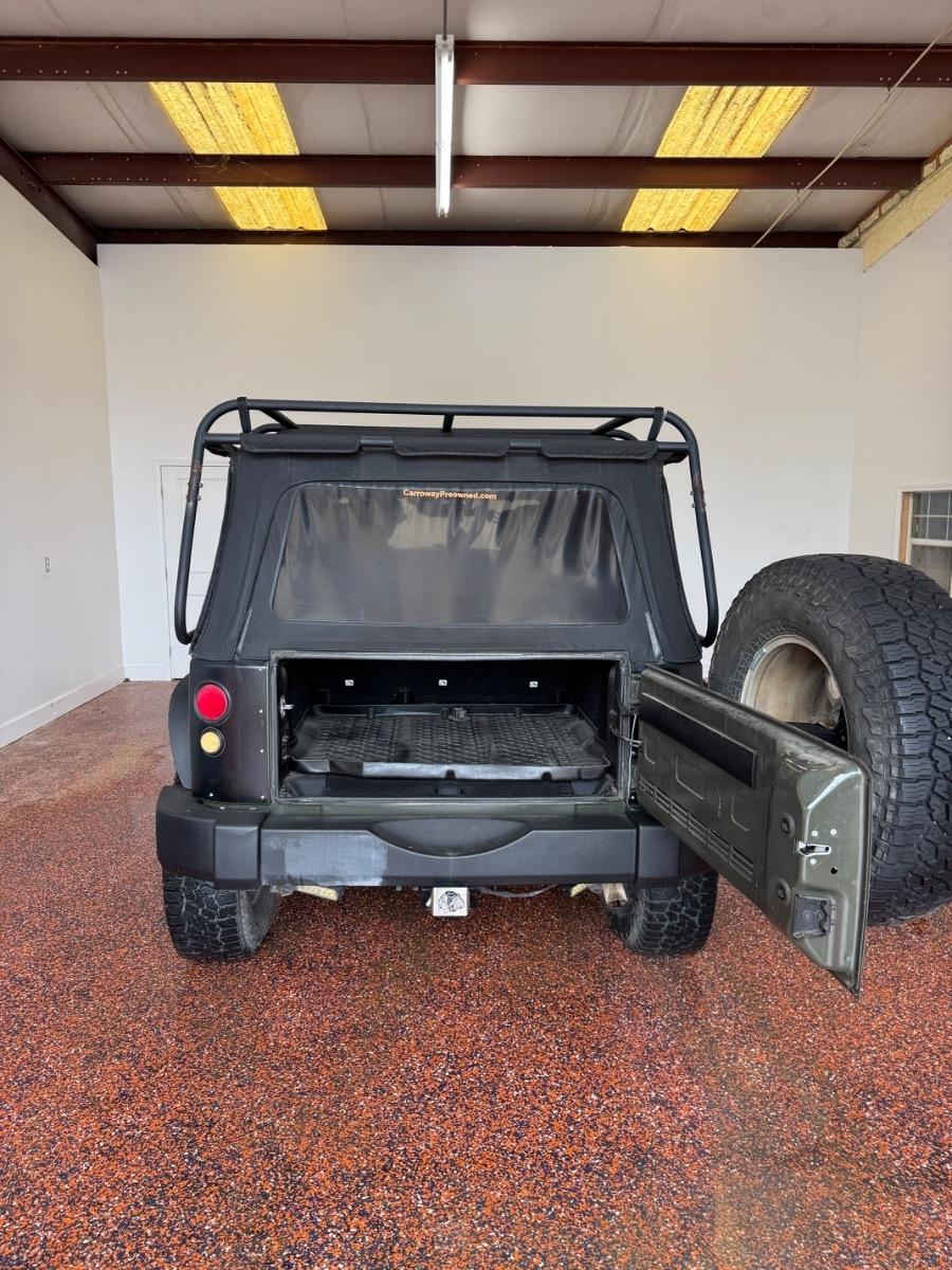 Jeep Wrangler Unlimited 4WD 4dr Sport 2015