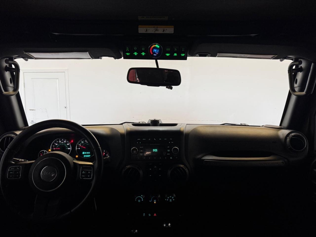 Jeep Wrangler Unlimited 4WD 4dr Sport 2015