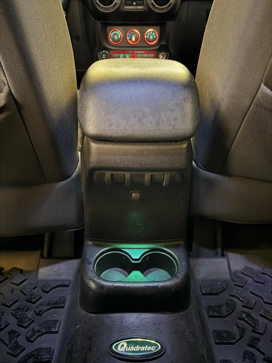 Jeep Wrangler Unlimited 4WD 4dr Sport 2015