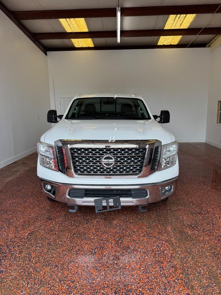 Nissan Titan XD 4x4 Diesel Single Cab SV 2017