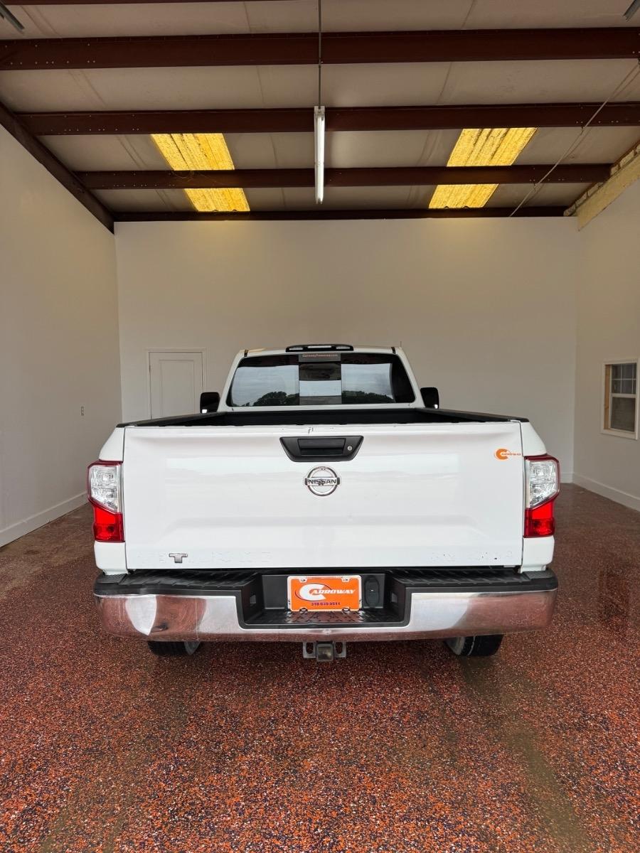 Nissan Titan XD 4x4 Diesel Single Cab SV 2017
