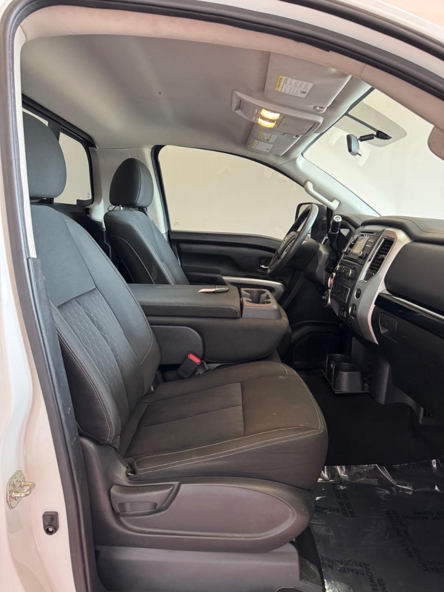 Nissan Titan XD 4x4 Diesel Single Cab SV 2017