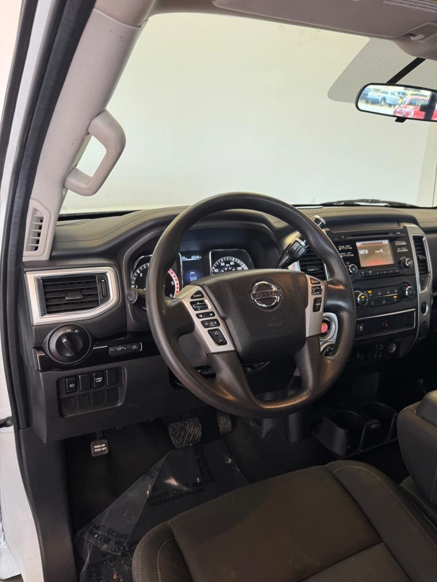 Nissan Titan XD 4x4 Diesel Single Cab SV 2017