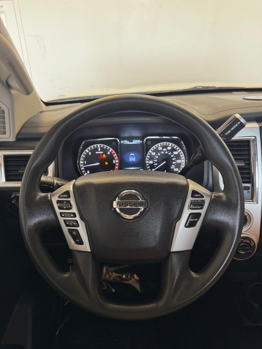 Nissan Titan XD 4x4 Diesel Single Cab SV 2017