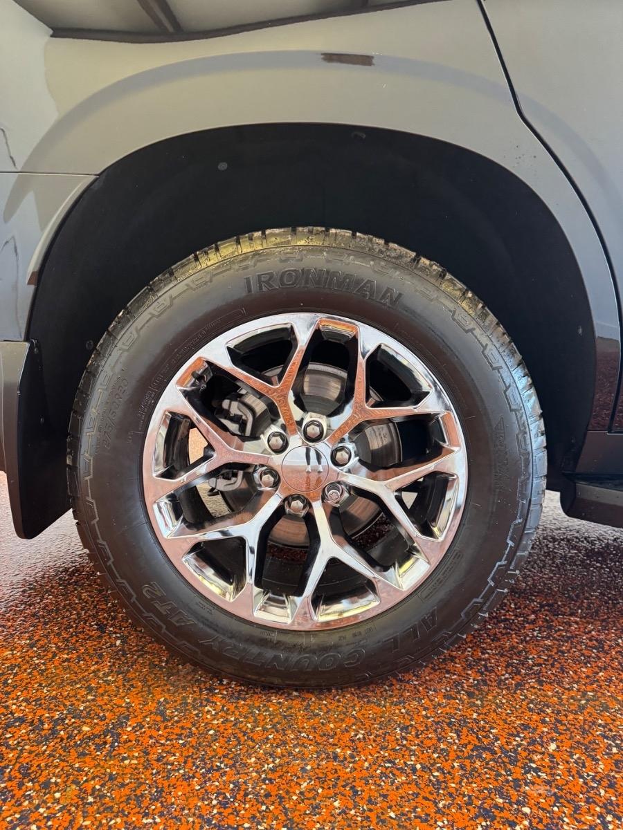 Chevrolet Tahoe 2WD 4dr LT 2021