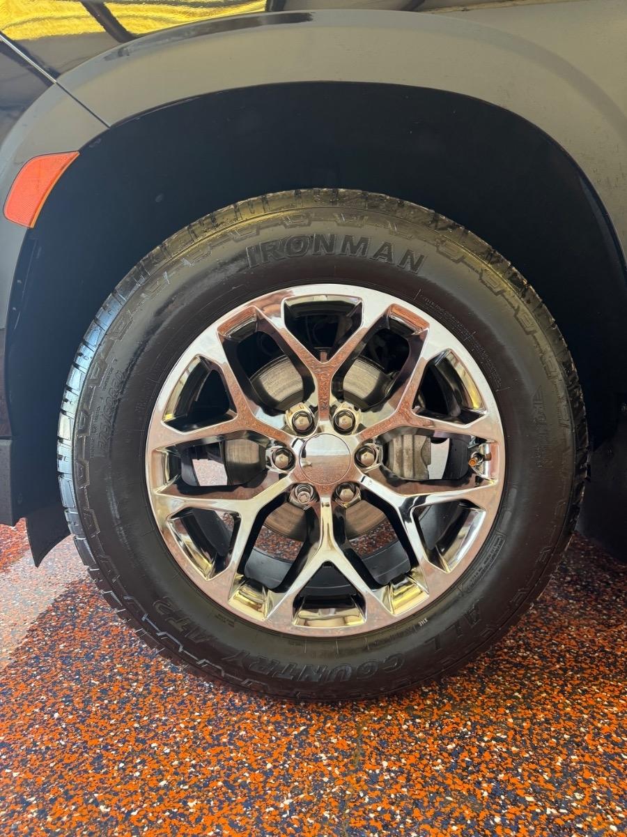 Chevrolet Tahoe 2WD 4dr LT 2021