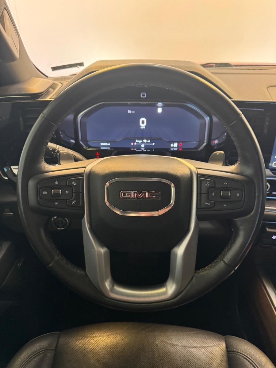 GMC Sierra 1500 4WD Crew Cab 147" SLT 2022