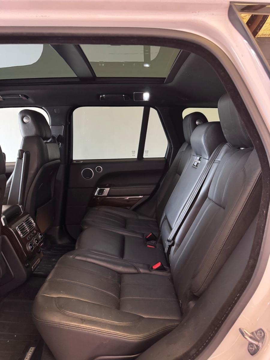 Land Rover Range Rover 4WD 4dr HSE 2016