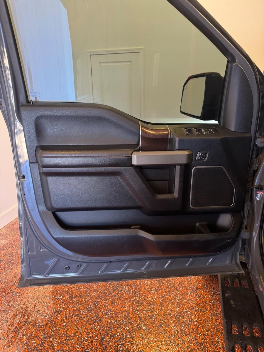 Ford F-150 Raptor 4WD SuperCrew 5.5' Box 2018