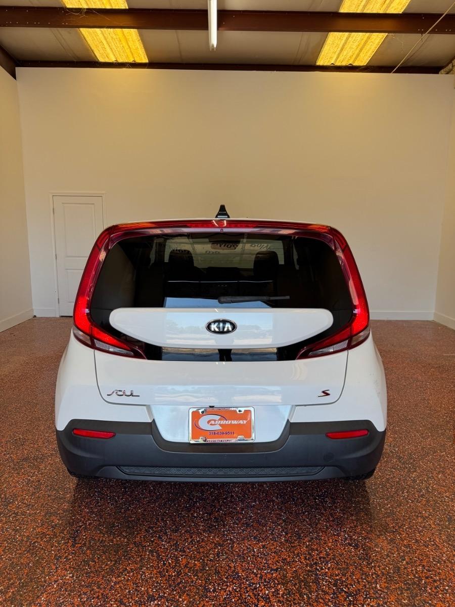 Kia Soul LX IVT 2021