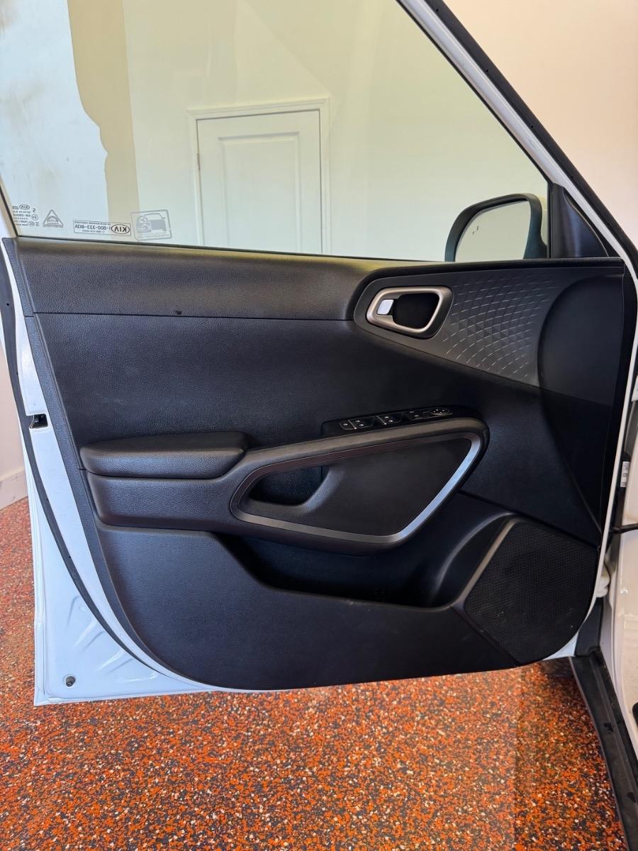 Kia Soul LX IVT 2021