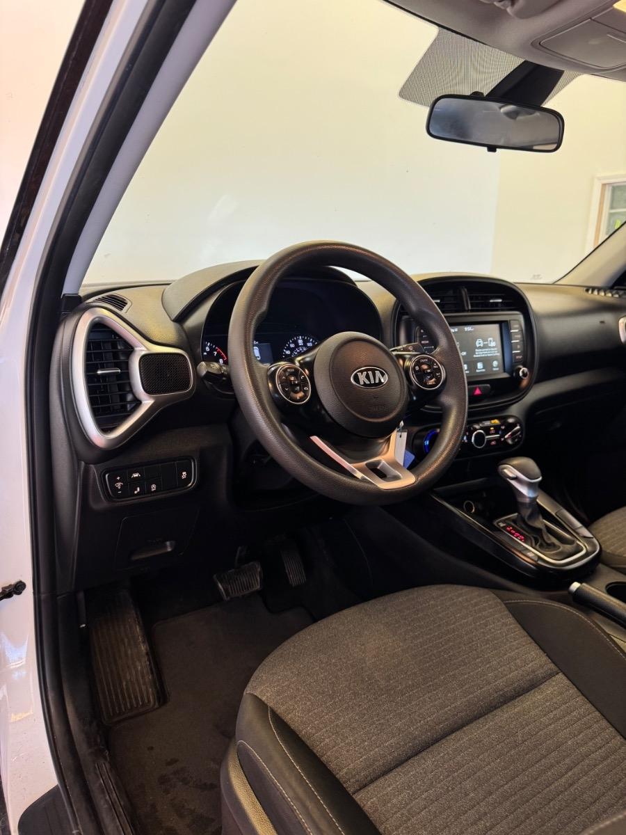 Kia Soul LX IVT 2021