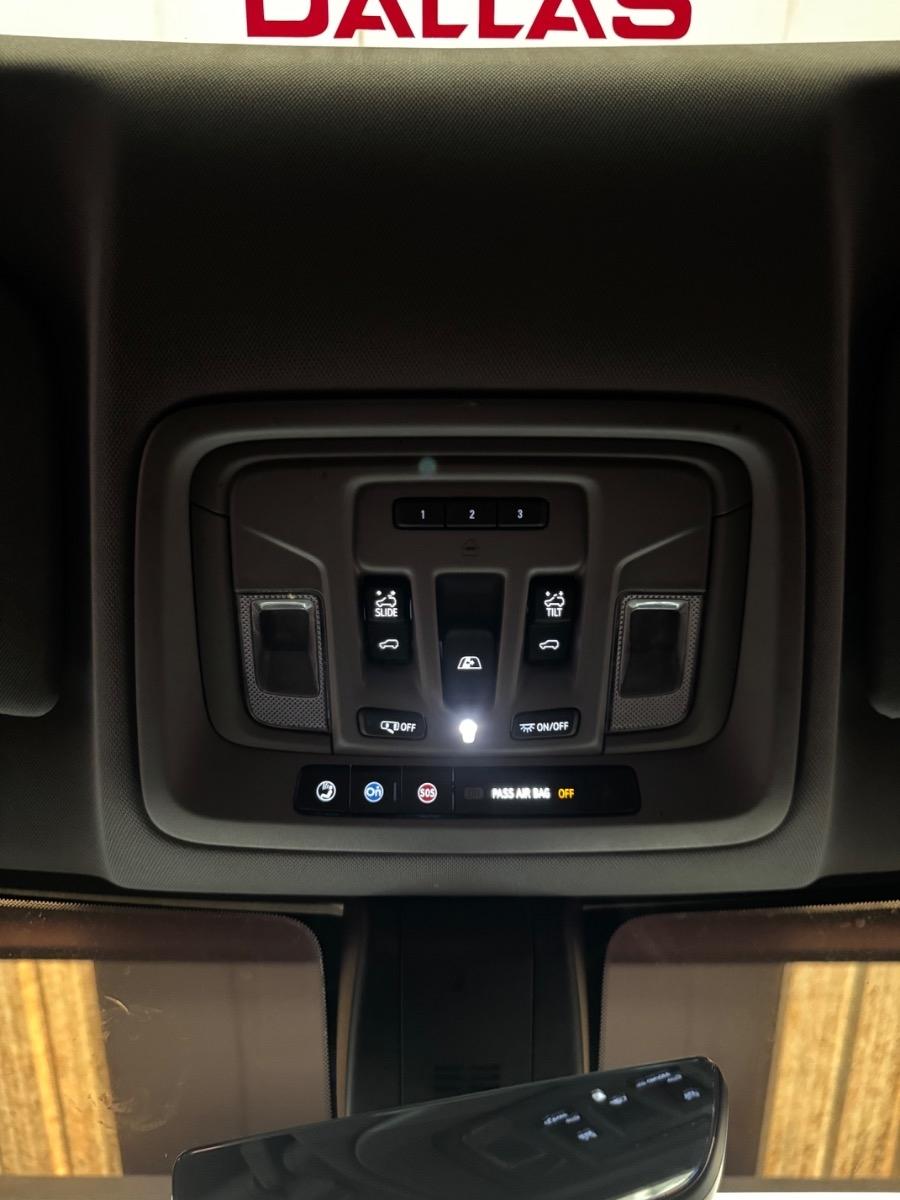 GMC Sierra 1500 4WD Crew Cab 147" Denali 2019