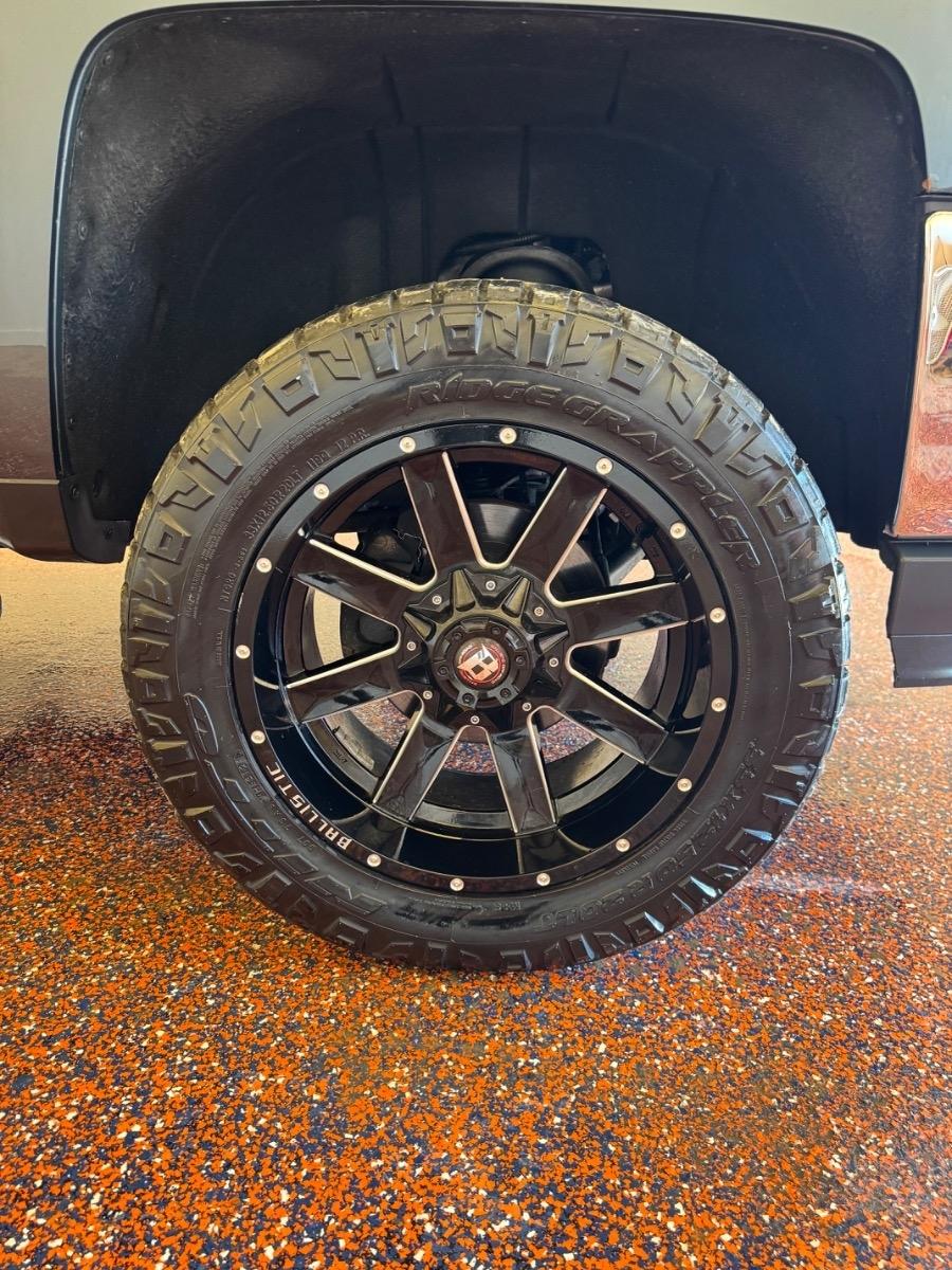 Chevrolet Silverado 1500 4WD Crew Cab 143.5" LTZ w/1LZ 2018