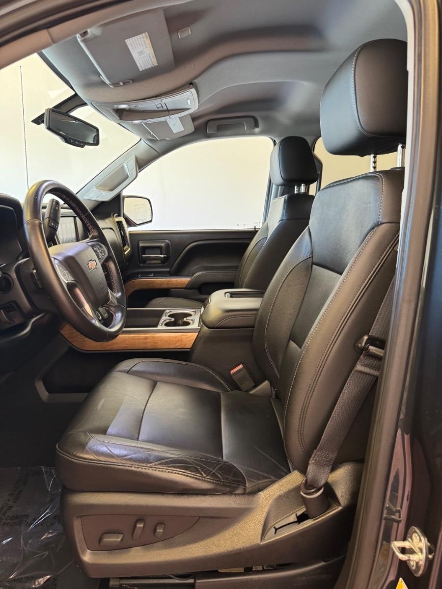 Chevrolet Silverado 1500 4WD Crew Cab 143.5" LTZ w/1LZ 2018