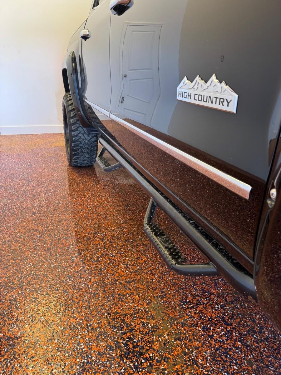 Chevrolet Silverado 1500 4WD Crew Cab 143.5" High Country 2016