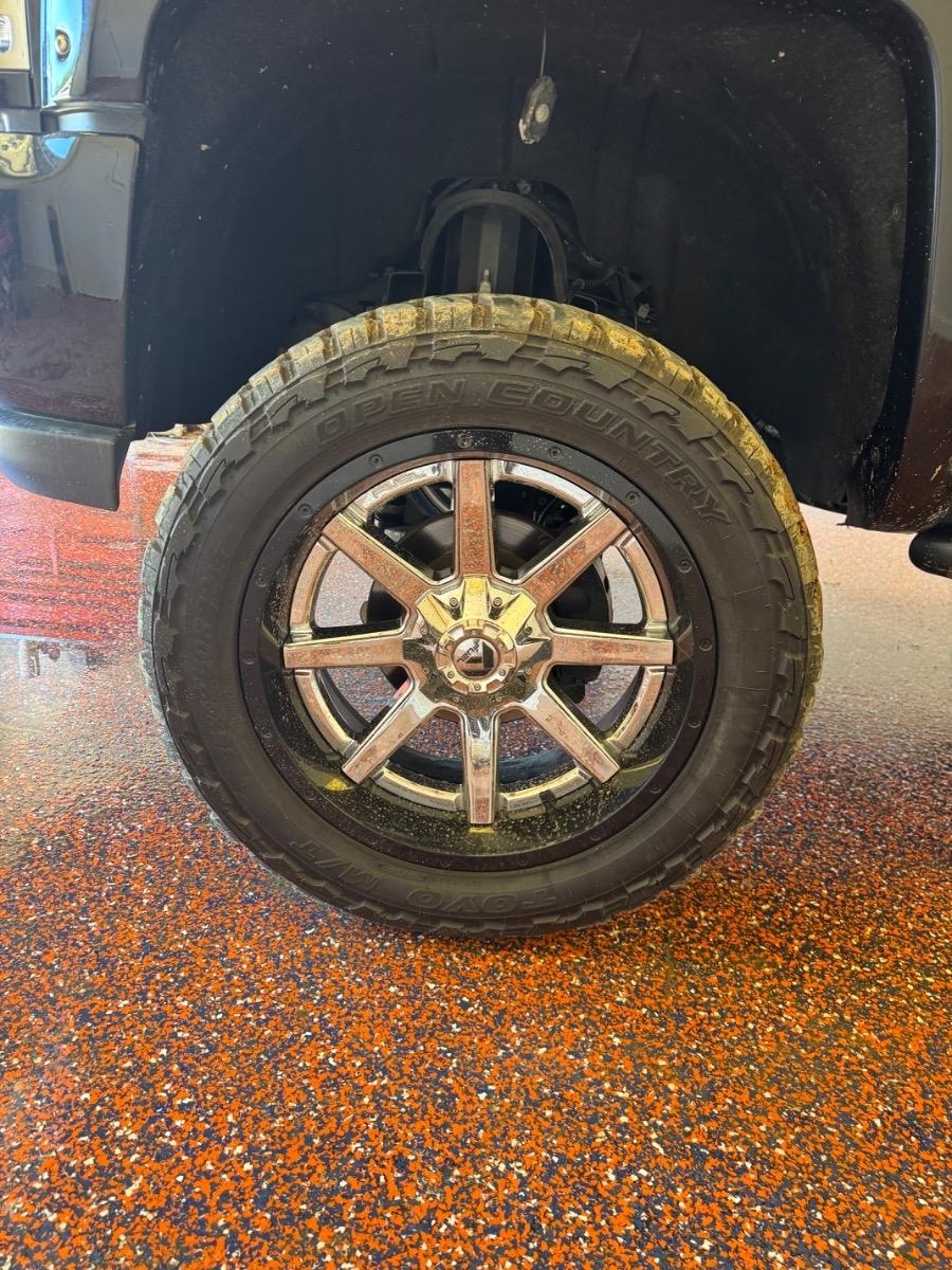 Chevrolet Silverado 1500 4WD Crew Cab 143.5" High Country 2016