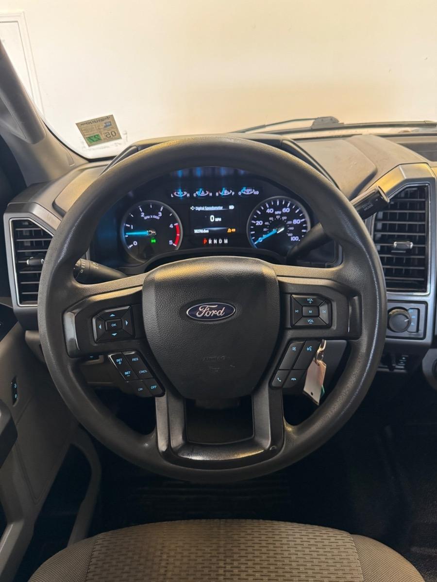 Ford Super Duty F-350 SRW King Ranch 4WD Crew Cab 8' Box 2022
