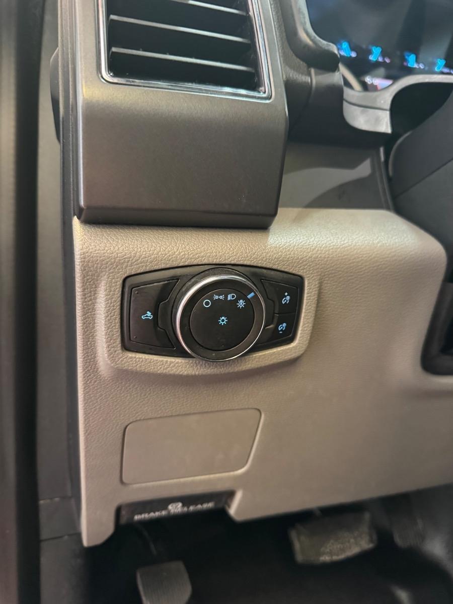 Ford Super Duty F-350 SRW King Ranch 4WD Crew Cab 8' Box 2022