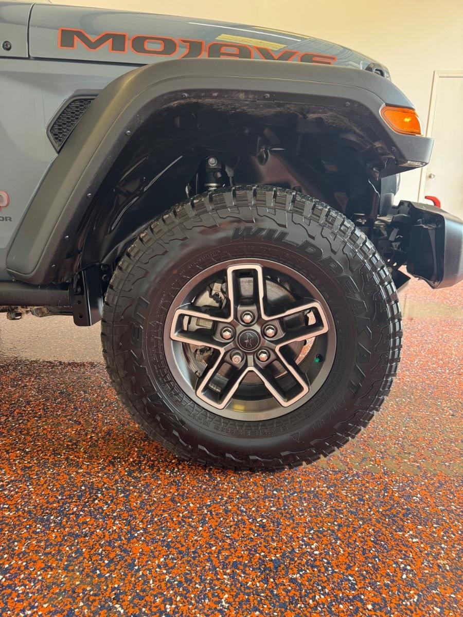 Jeep Gladiator Mojave 4x4 2025