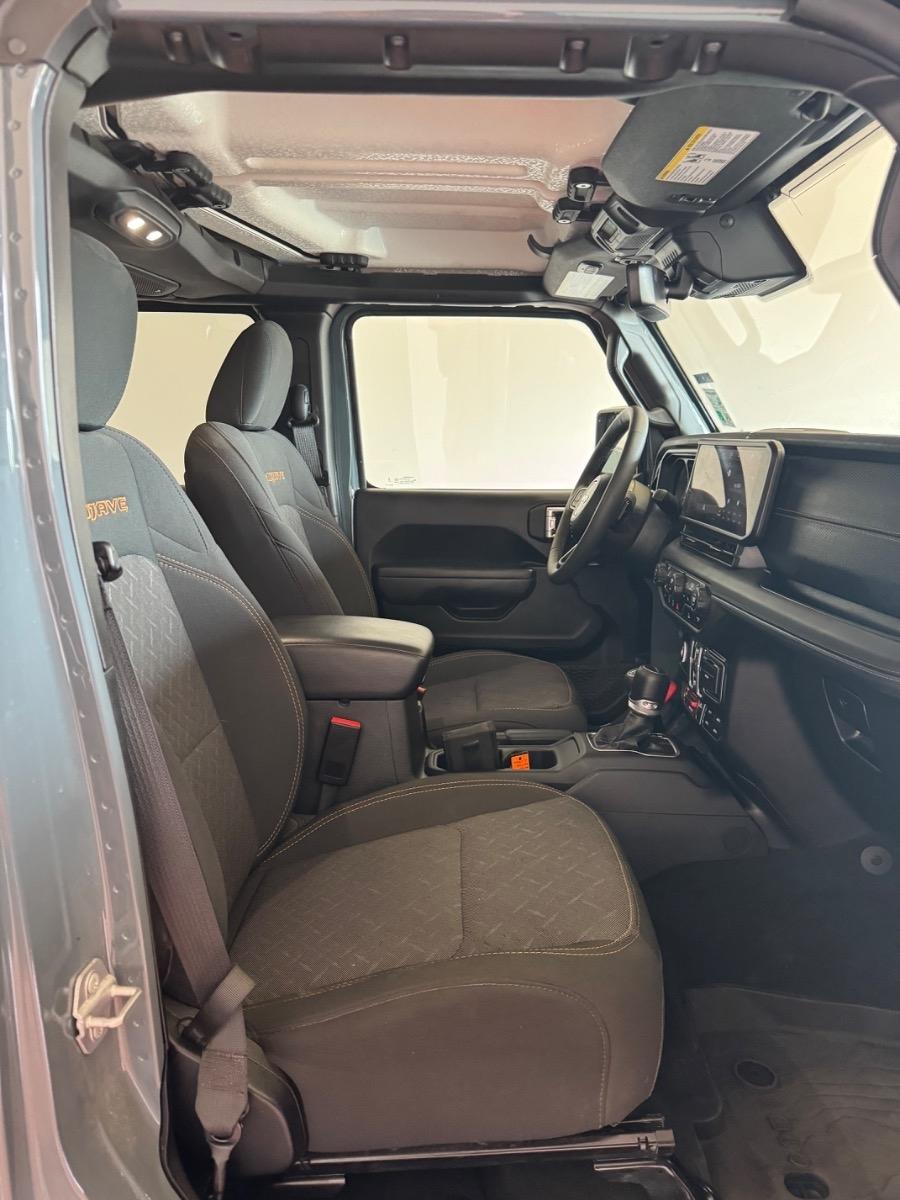 Jeep Gladiator Mojave 4x4 2025