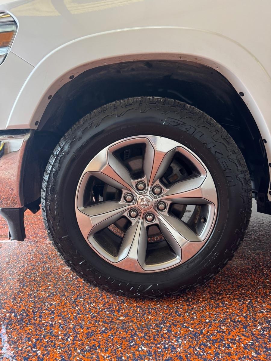 RAM 1500 Limited 4x4 Crew Cab 5'7" Box 2021