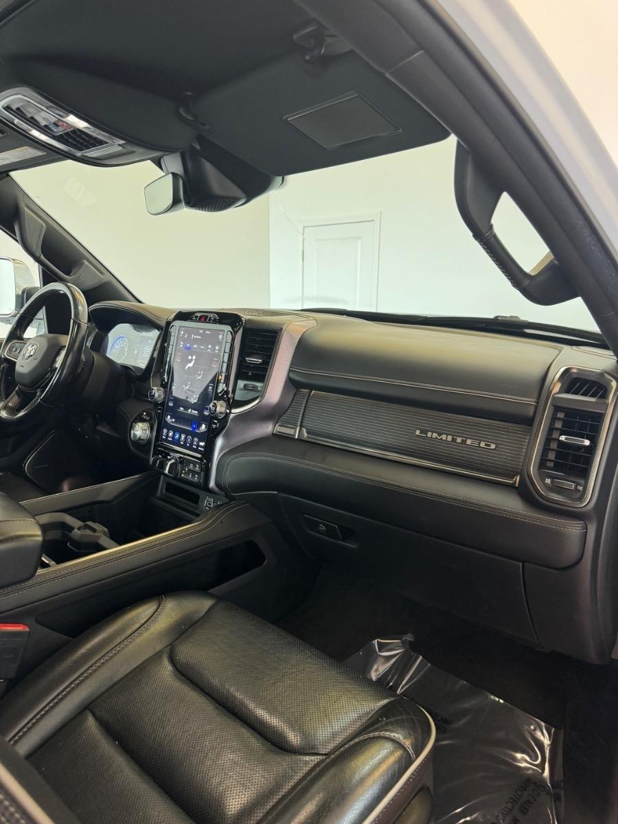 RAM 1500 Limited 4x4 Crew Cab 5'7" Box 2021