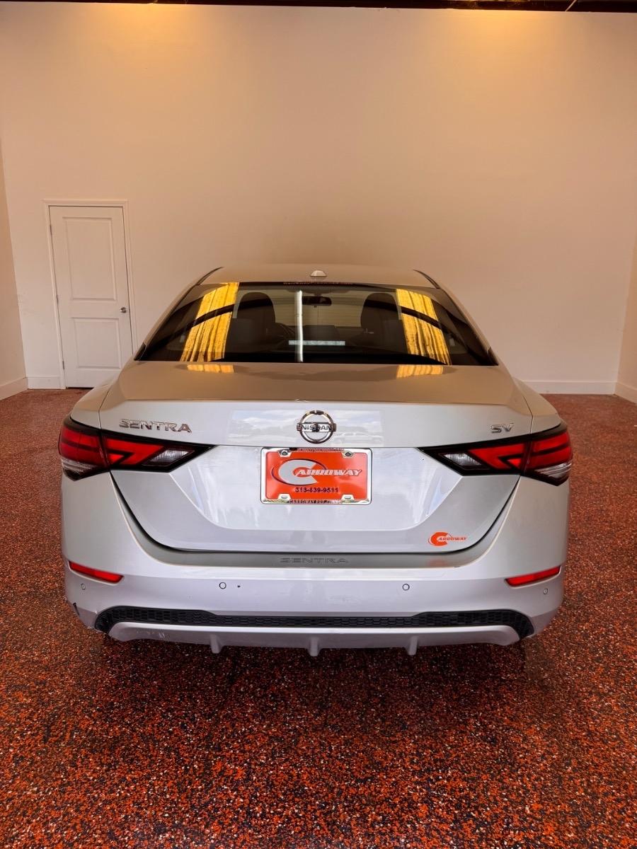 Nissan Sentra SV CVT 2021