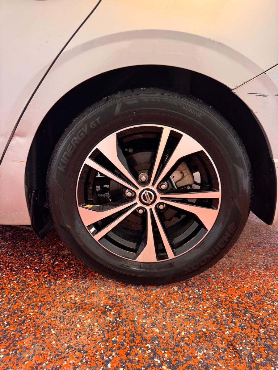 Nissan Sentra SV CVT 2021