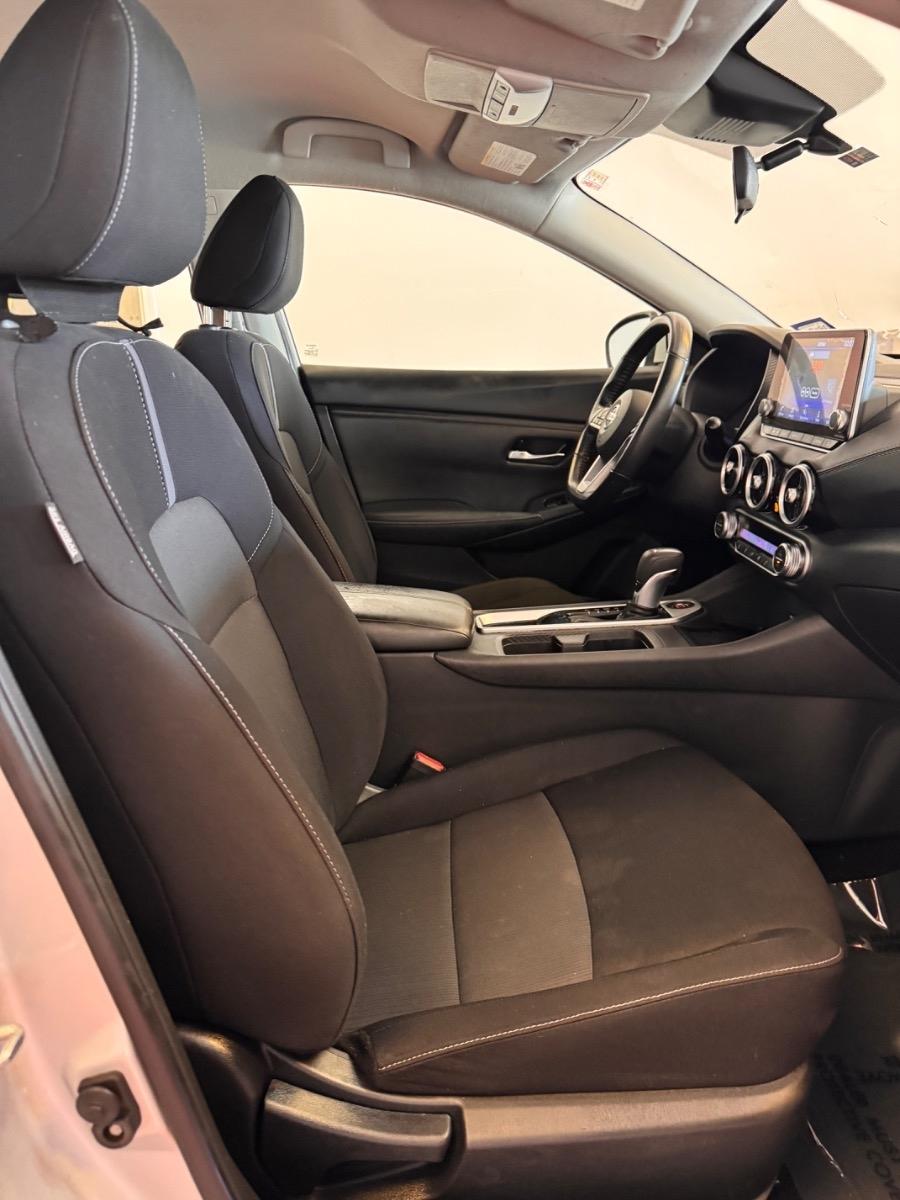Nissan Sentra SV CVT 2021