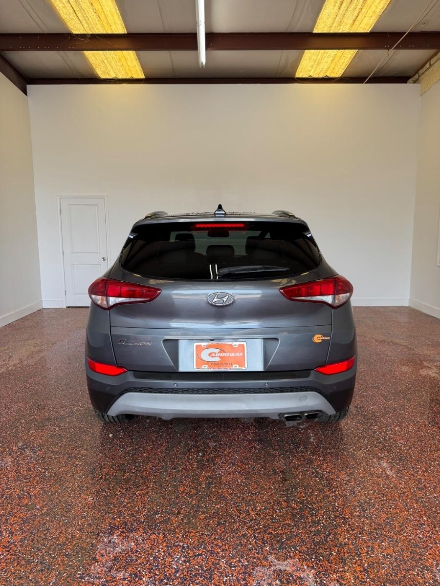 Hyundai Tucson Value FWD 2018