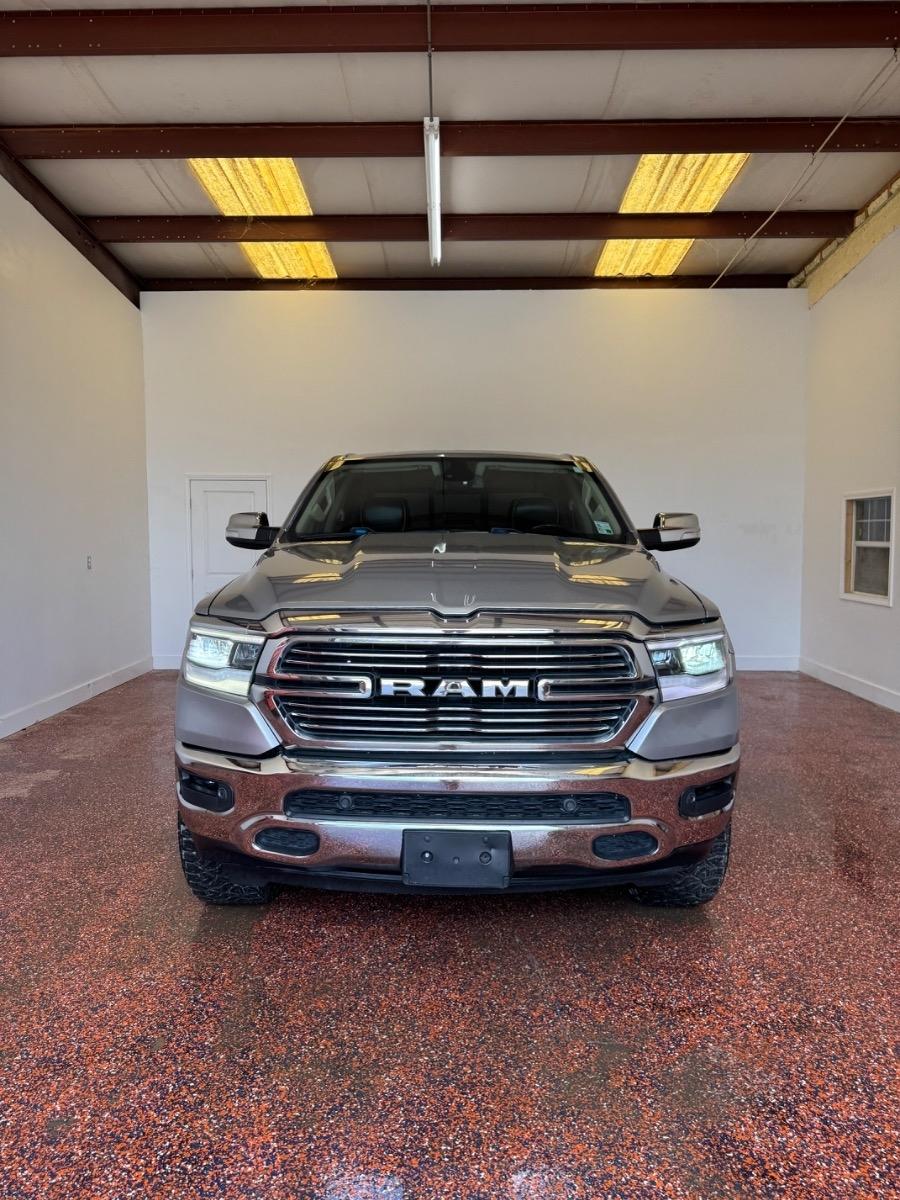 RAM 1500 Laramie 4x4 Crew Cab 5'7" Box 2019