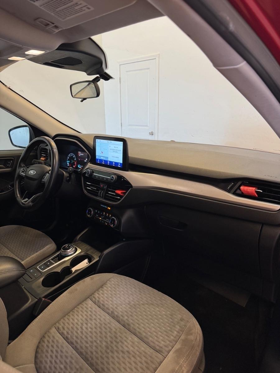 Ford Escape SE FWD 2022