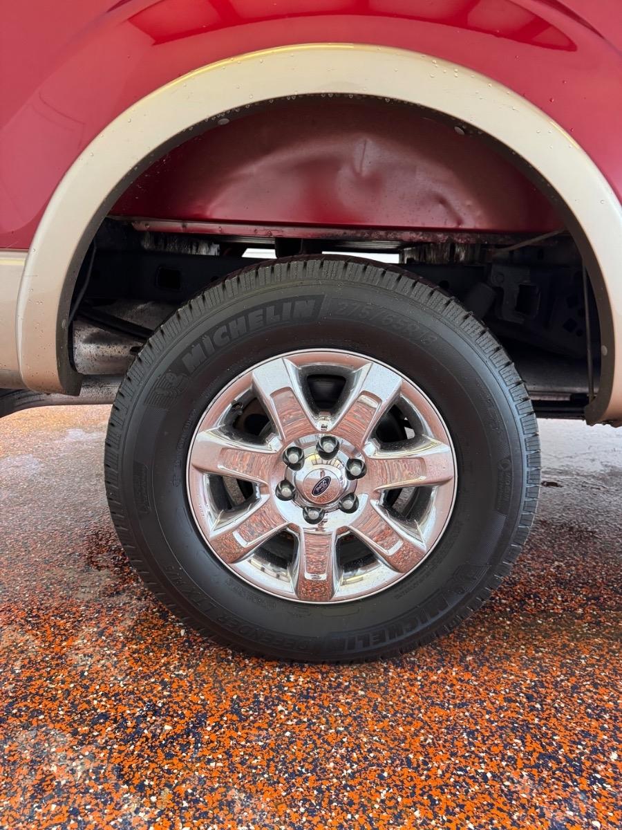 Ford F-150 4WD SuperCrew 145" XL 2013