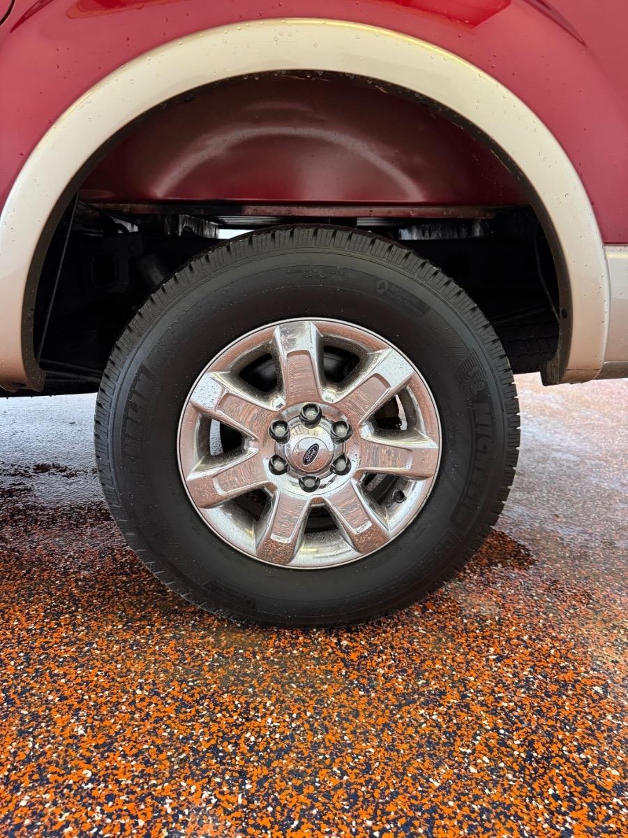 Ford F-150 4WD SuperCrew 145" XL 2013