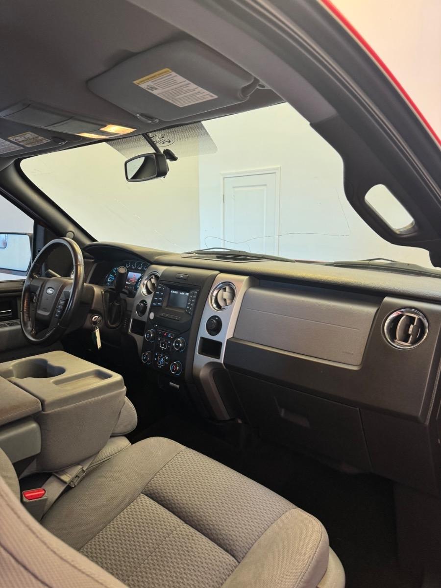 Ford F-150 4WD SuperCrew 145" King Ranch 2014