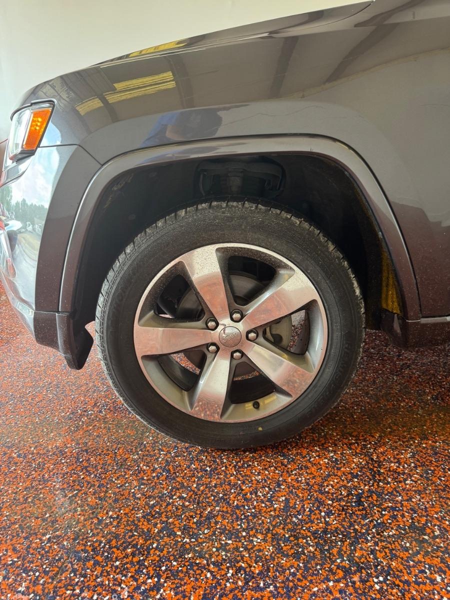 Jeep Grand Cherokee 4WD 4dr Overland 2015