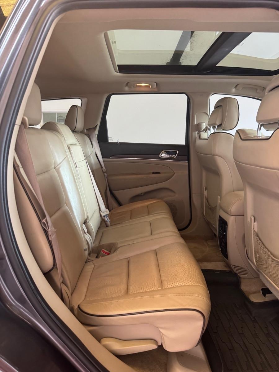Jeep Grand Cherokee 4WD 4dr Overland 2015