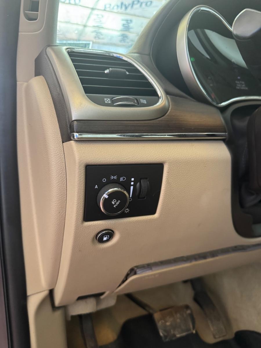 Jeep Grand Cherokee 4WD 4dr Overland 2015