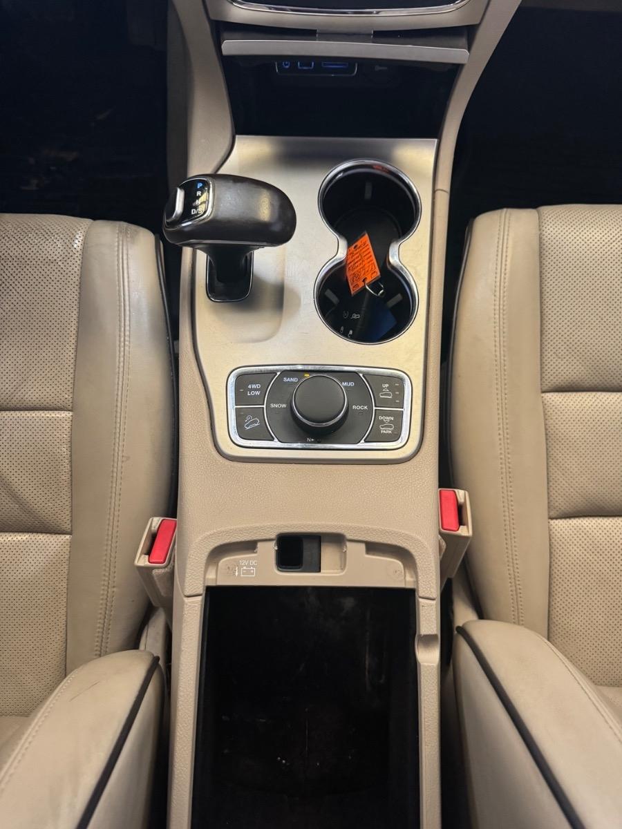 Jeep Grand Cherokee 4WD 4dr Overland 2015