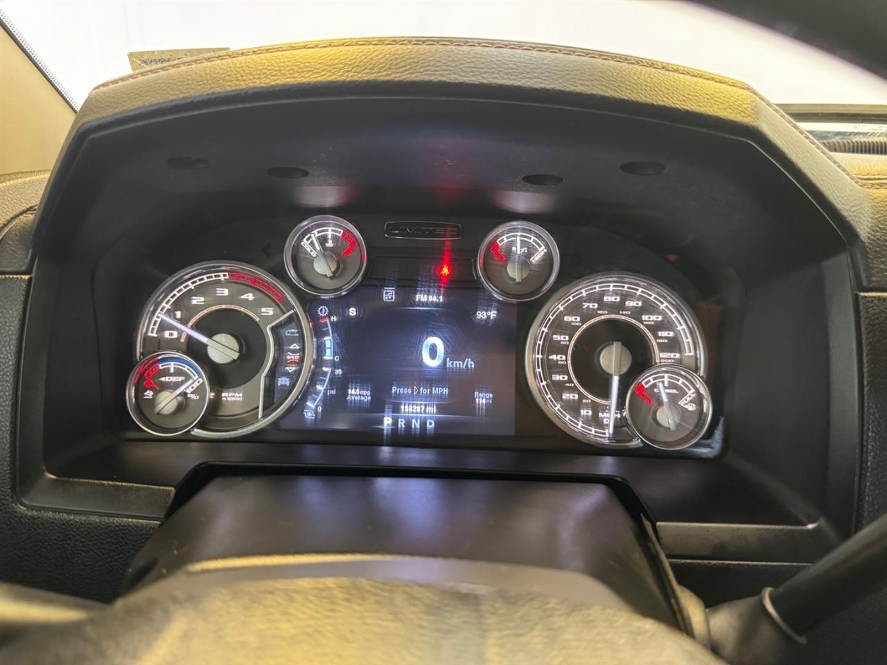 RAM 2500 4WD Mega Cab 160.5" Longhorn Limited 2014