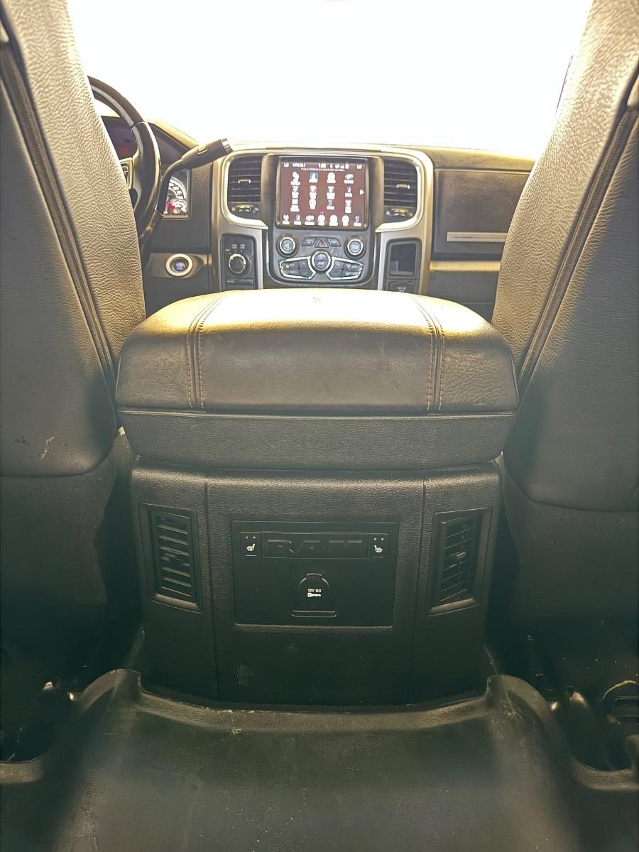 RAM 2500 4WD Mega Cab 160.5" Longhorn Limited 2014